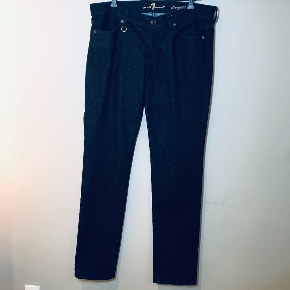 7 For All Mankind - NWOT - Straight Leg - Size 32